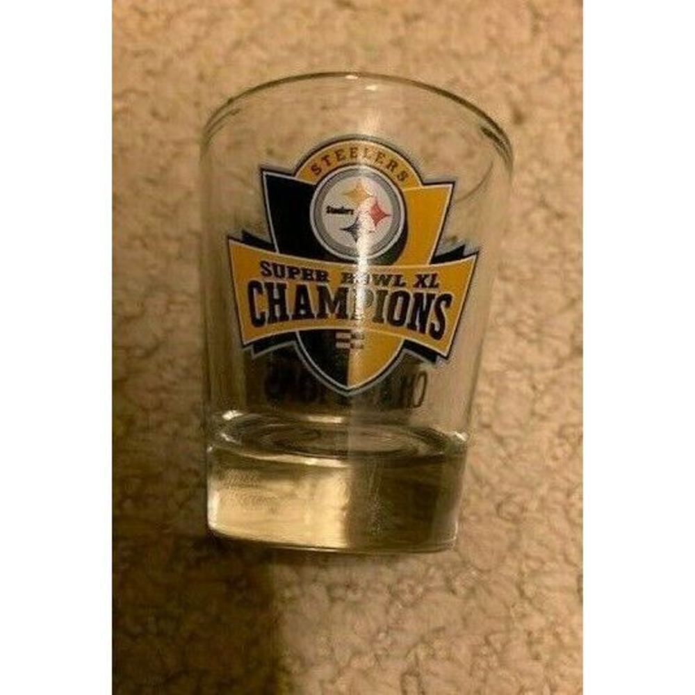 PITTSBURGH STEELRS SUPER BOWL XL CHAMPIONS SHOT GLASS